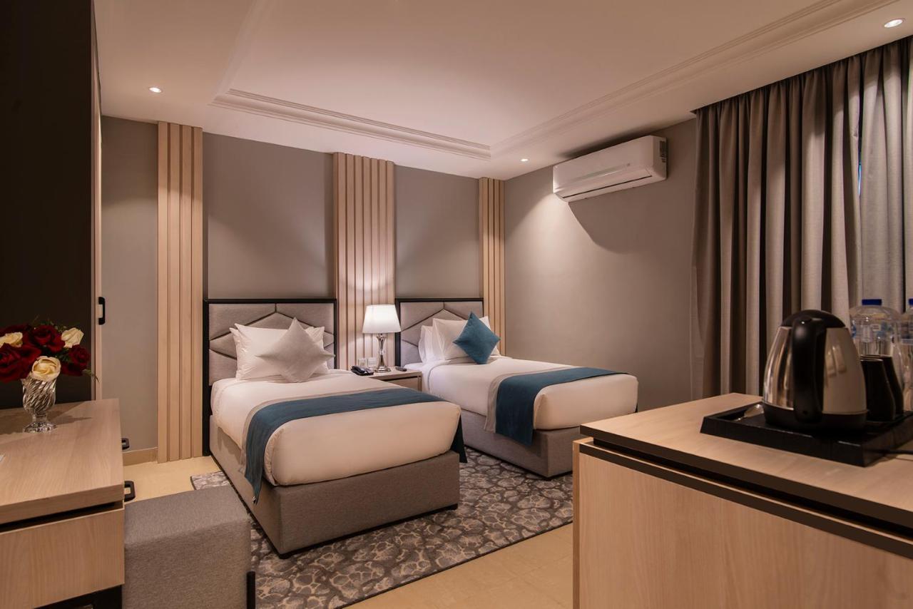 Enala Hotel Apartments - Tabuk Exterior photo