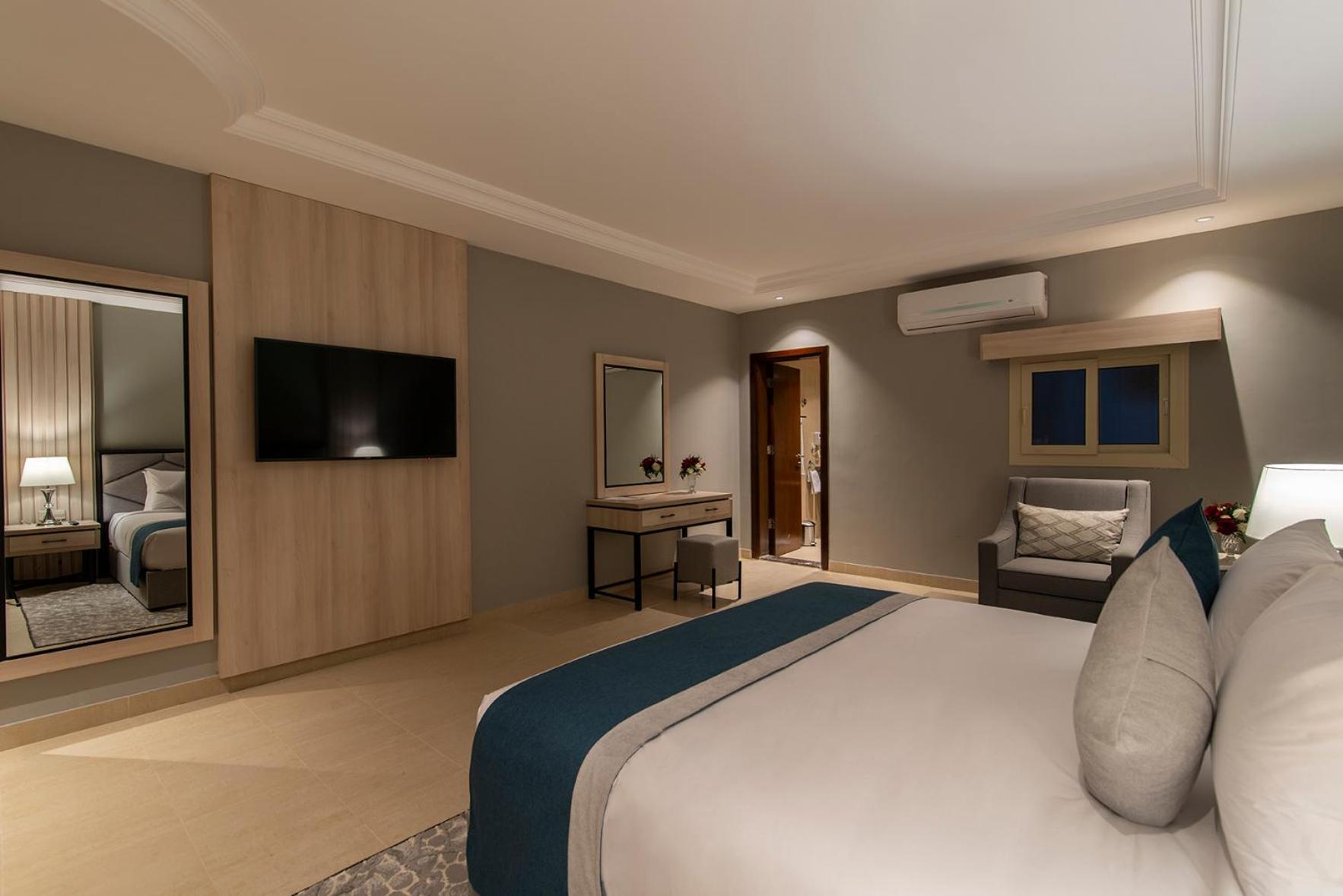 Enala Hotel Apartments - Tabuk Room photo